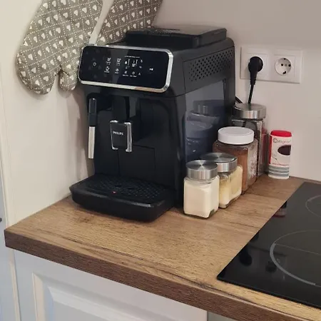 Moments - Ruby Garden *