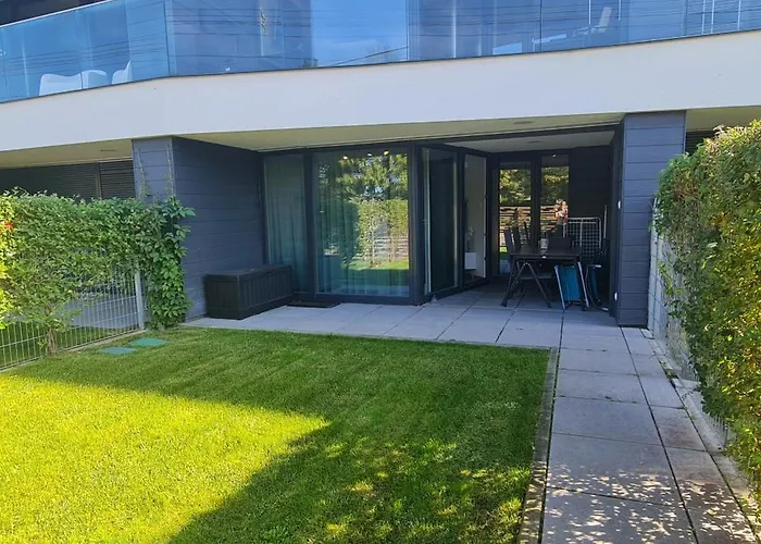 Moments - Ruby Garden Apartament *